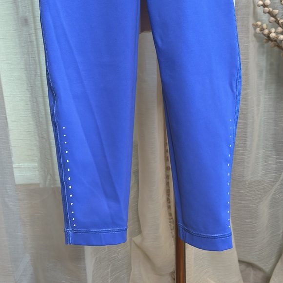 Lululemon Run Swift Speed Tight Leggings Purple Sz 6 28" inseam with Pockets - Picture 4 of 7